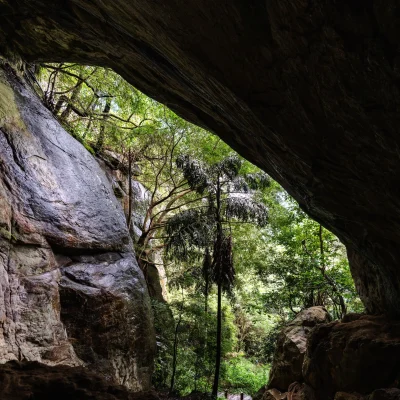 ravana-cave-sri-lanka